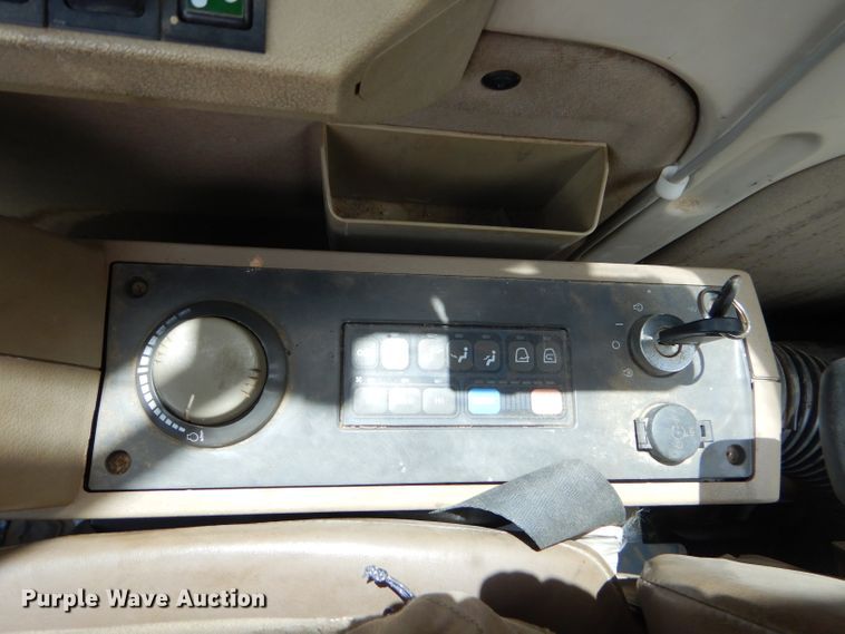 image for item GN9392 2006 Daewoo Solar 140LC-V  excavator