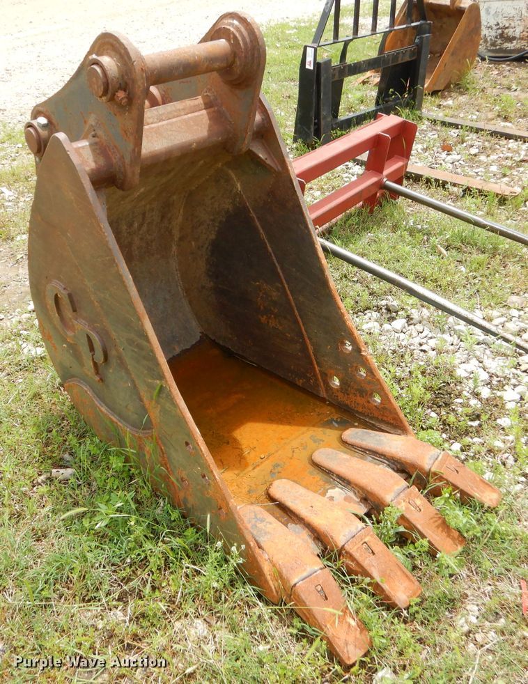 image for item GN9392 2006 Daewoo Solar 140LC-V  excavator