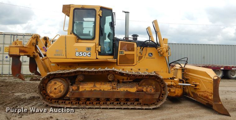 image for item GN9396 2004 John Deere 850C LT Series II  dozer