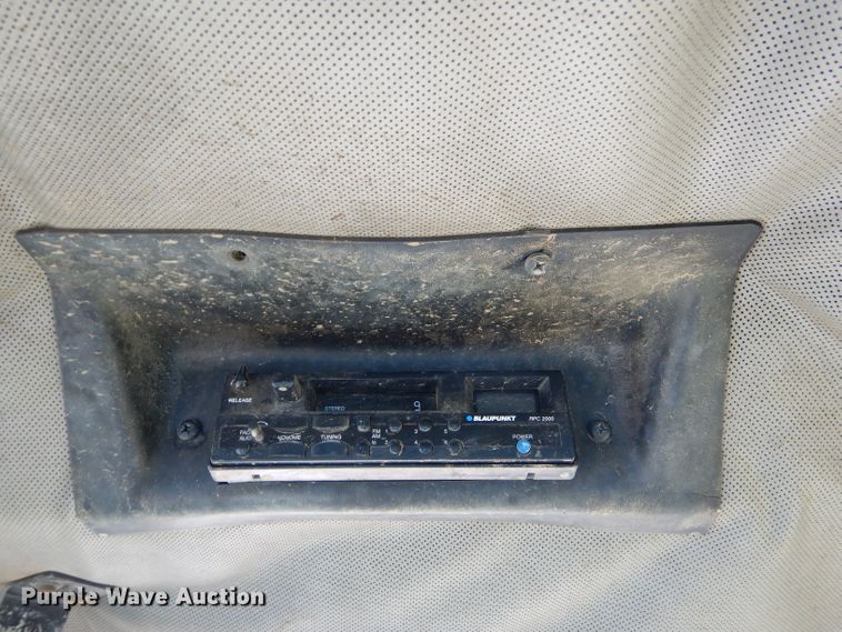 image for item GN9396 2004 John Deere 850C LT Series II  dozer