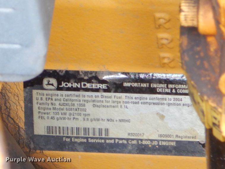 image for item GN9396 2004 John Deere 850C LT Series II  dozer