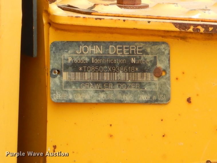 image for item GN9396 2004 John Deere 850C LT Series II  dozer