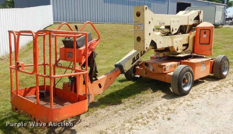 image for item GN9409 1996 JLG 40Electric  boom lift