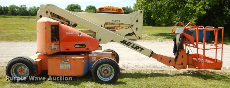 image for item GN9409 1996 JLG 40Electric  boom lift