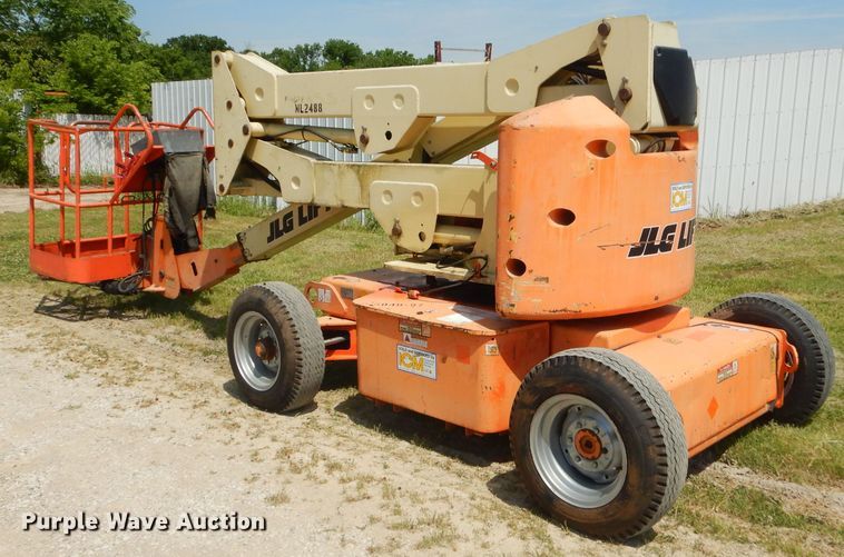 image for item GN9409 1996 JLG 40Electric  boom lift