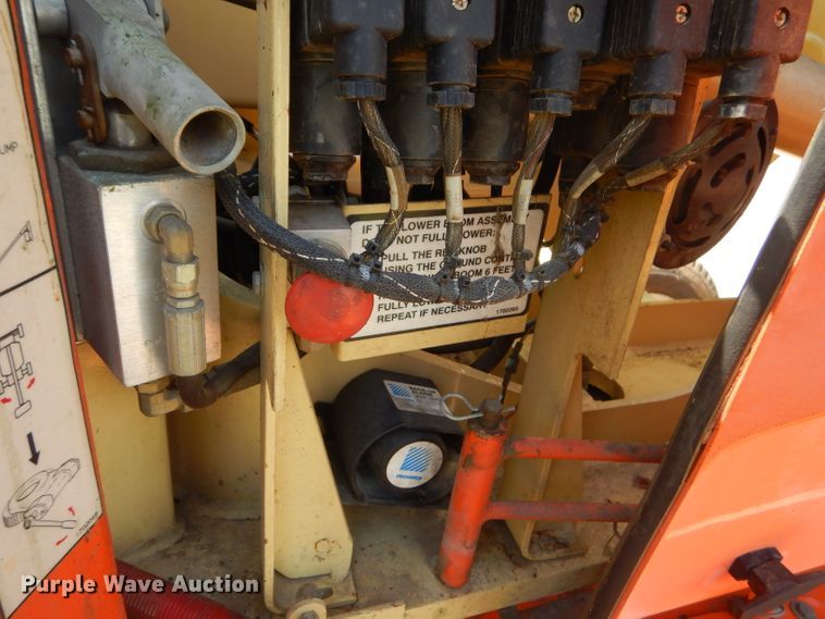 image for item GN9409 1996 JLG 40Electric  boom lift