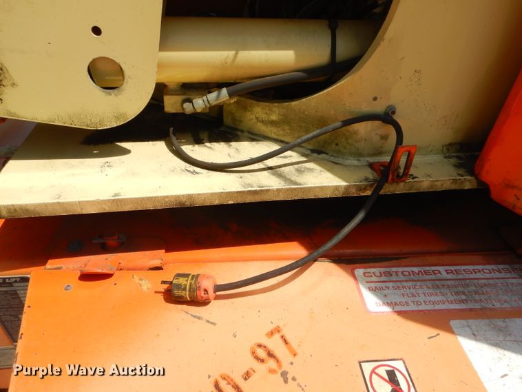image for item GN9409 1996 JLG 40Electric  boom lift