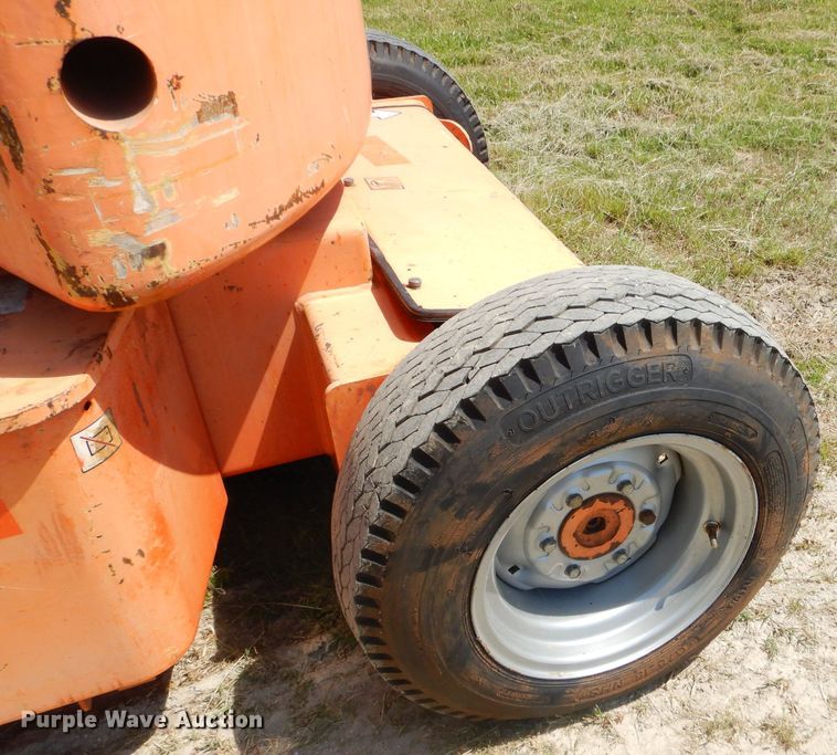 image for item GN9409 1996 JLG 40Electric  boom lift