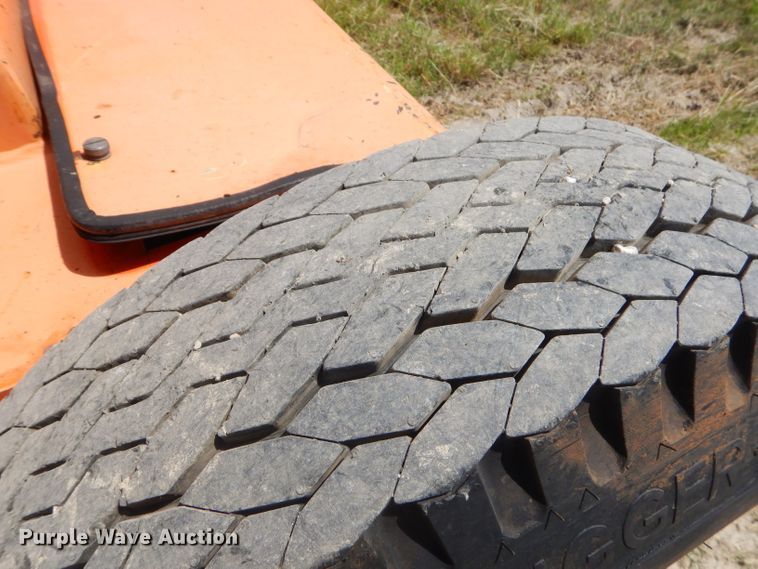 image for item GN9409 1996 JLG 40Electric  boom lift