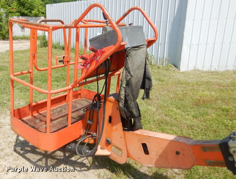 image for item GN9409 1996 JLG 40Electric  boom lift