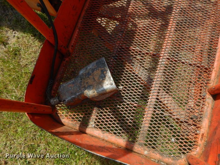 image for item GN9409 1996 JLG 40Electric  boom lift