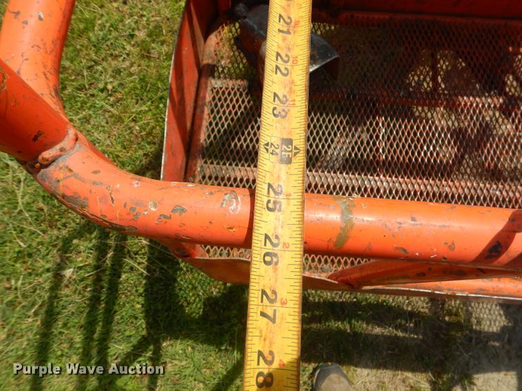 image for item GN9409 1996 JLG 40Electric  boom lift