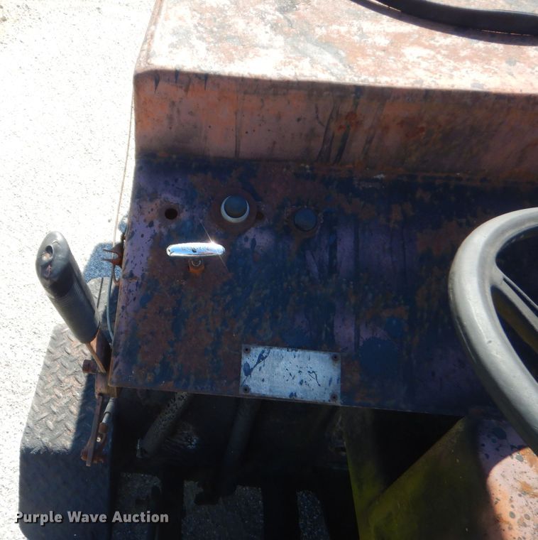 image for item GN9428 Pavement sealer