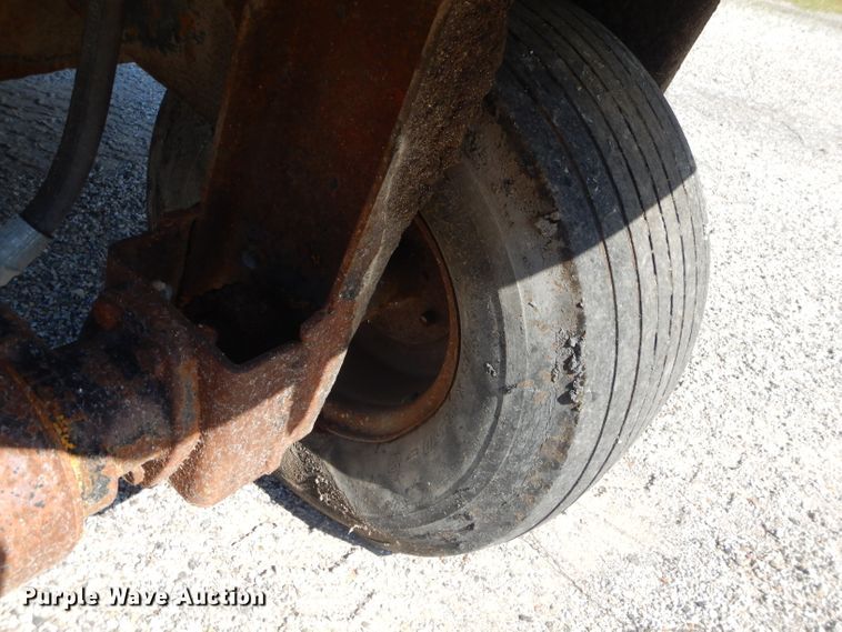 image for item GN9428 Pavement sealer