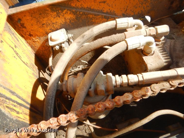 image for item GN9428 Pavement sealer