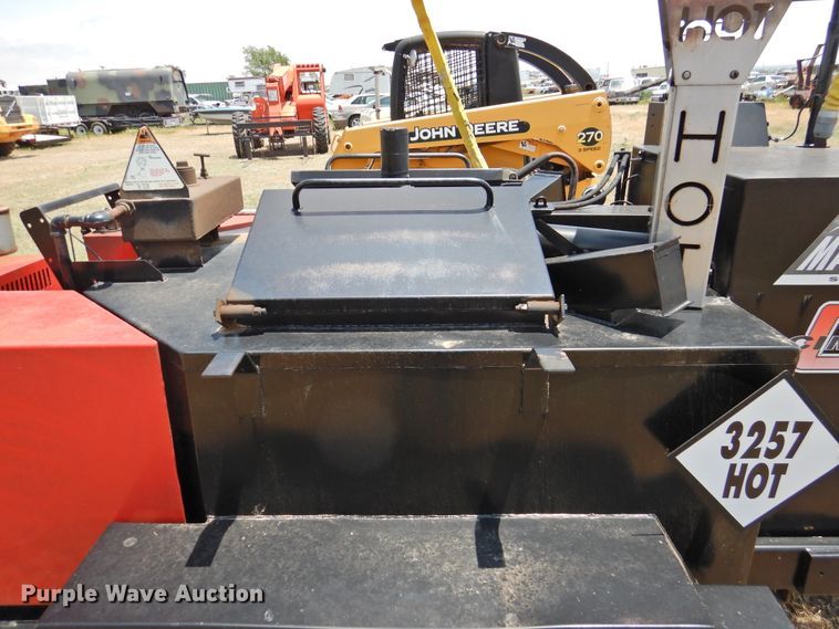 image for item GN9894 2005 Cimline Magma 230DH crack sealer