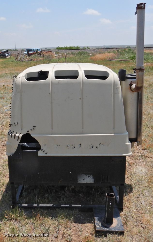 image for item GN9896 2012 Ingersoll Rand C185WKUB-T4I  air compressor