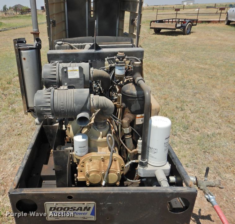 image for item GN9896 2012 Ingersoll Rand C185WKUB-T4I  air compressor