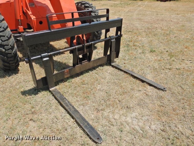 image for item GN9897 2005 SkyTrak 6036  telehandler