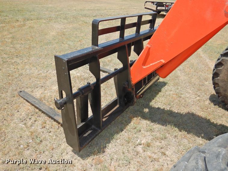 image for item GN9897 2005 SkyTrak 6036  telehandler