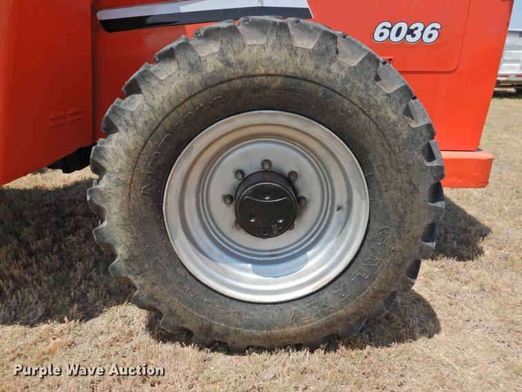 image for item GN9897 2005 SkyTrak 6036  telehandler