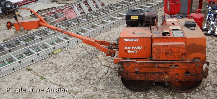 image for item GO9675 Multi Quip MR-8  double drum vibratory roller