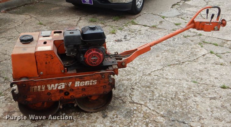 image for item GO9675 Multi Quip MR-8  double drum vibratory roller