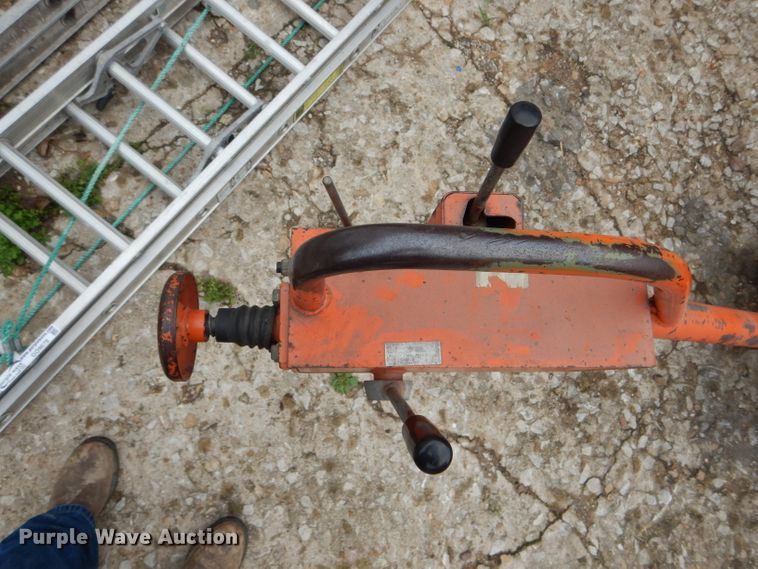 image for item GO9675 Multi Quip MR-8  double drum vibratory roller