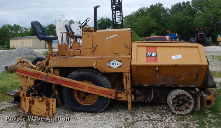 image for item GO9687 Blaw Knox PF-115  paver