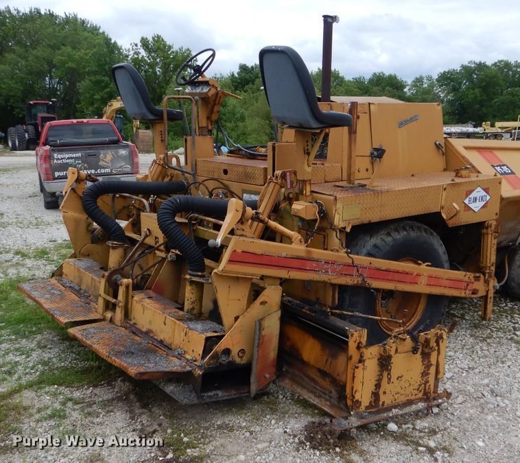 image for item GO9687 Blaw Knox PF-115  paver