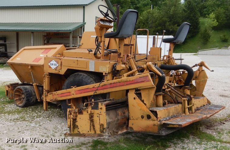 image for item GO9687 Blaw Knox PF-115  paver