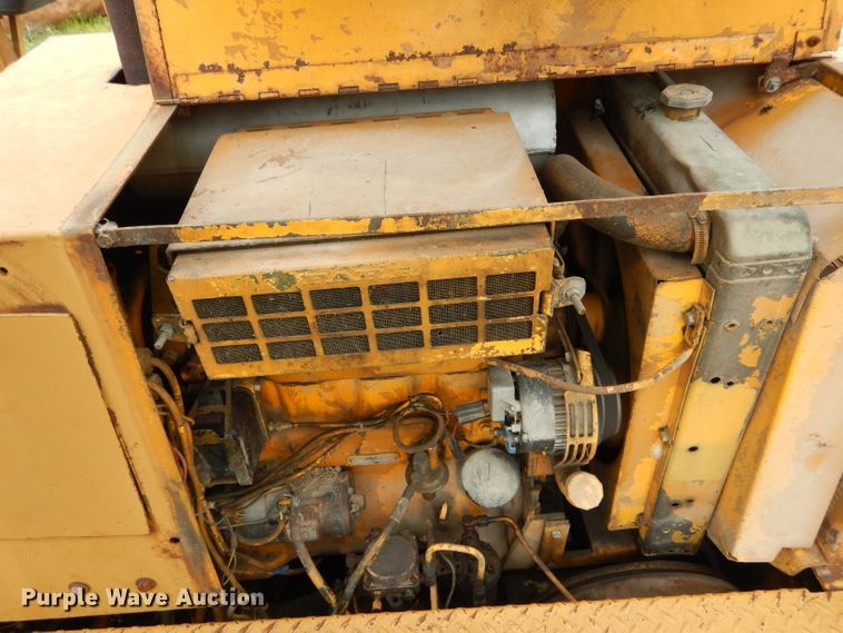 image for item GO9687 Blaw Knox PF-115  paver