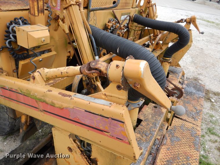 image for item GO9687 Blaw Knox PF-115  paver