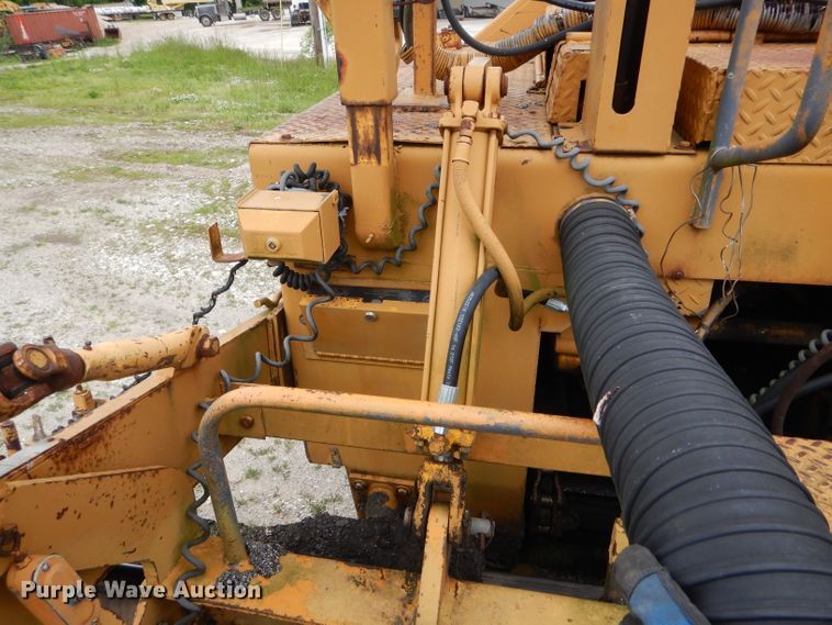 image for item GO9687 Blaw Knox PF-115  paver