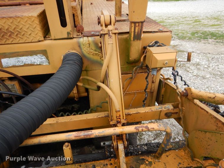 image for item GO9687 Blaw Knox PF-115  paver