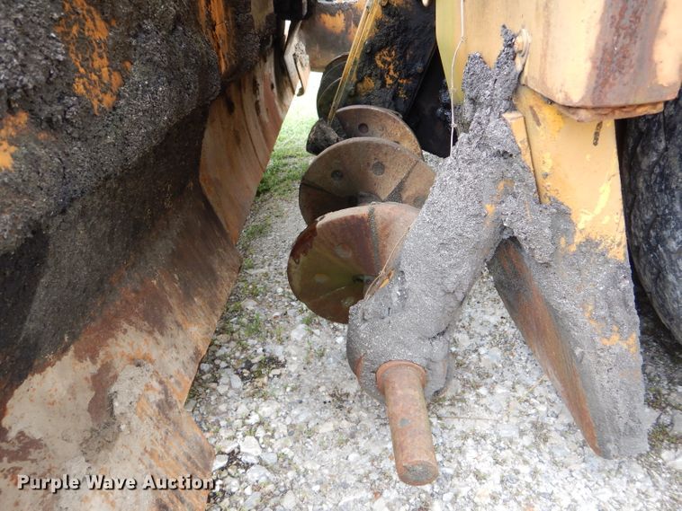 image for item GO9687 Blaw Knox PF-115  paver