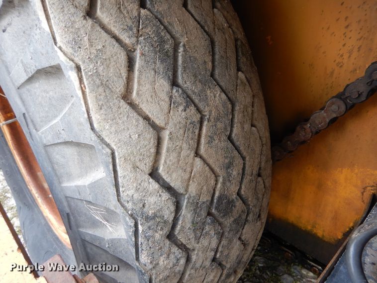 image for item GO9687 Blaw Knox PF-115  paver