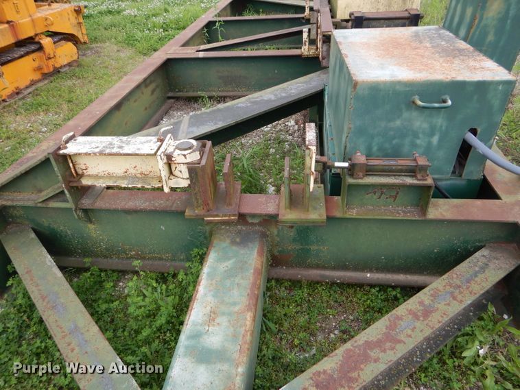 image for item GO9688 I-beam bending trailer