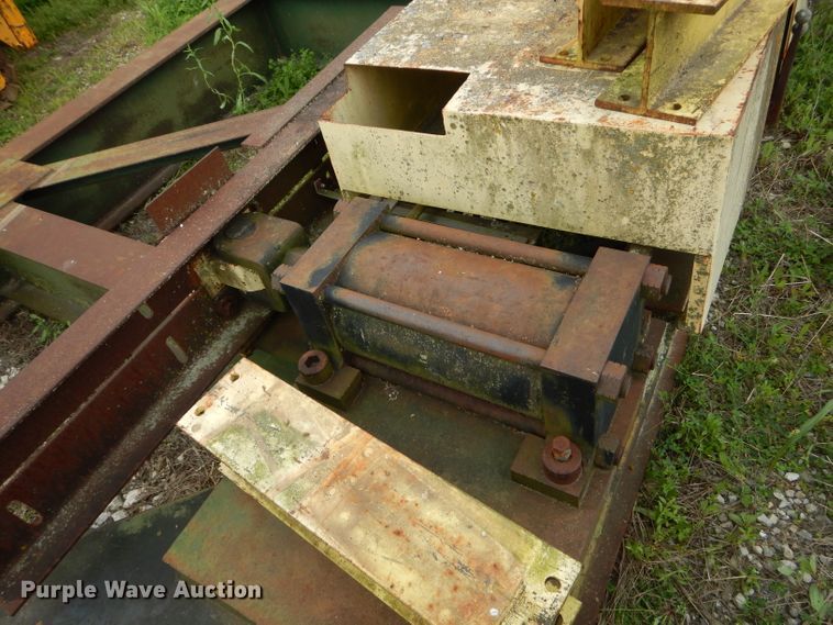 image for item GO9688 I-beam bending trailer