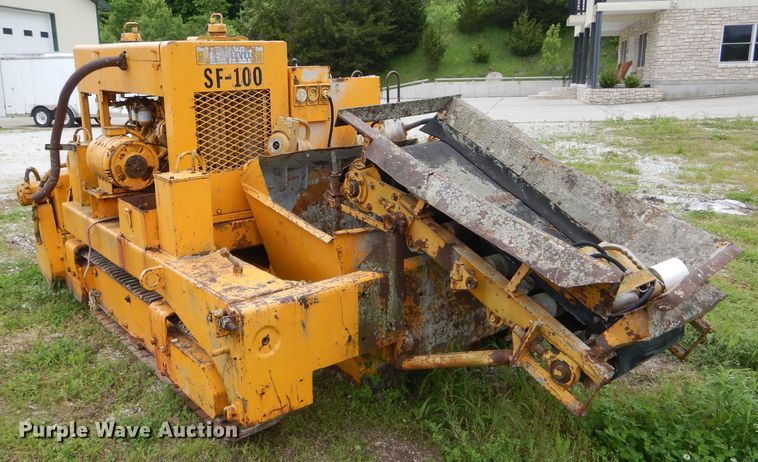 image for item GO9689 CMI SF-100 curb machine