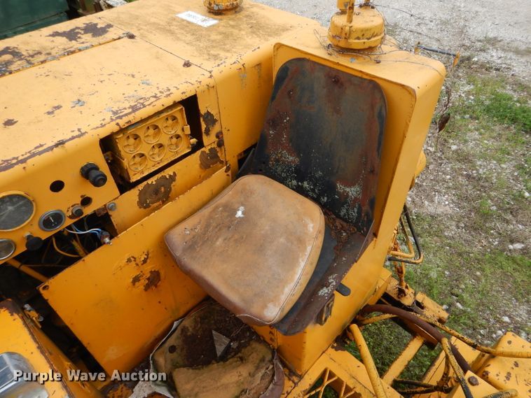 image for item GO9689 CMI SF-100 curb machine