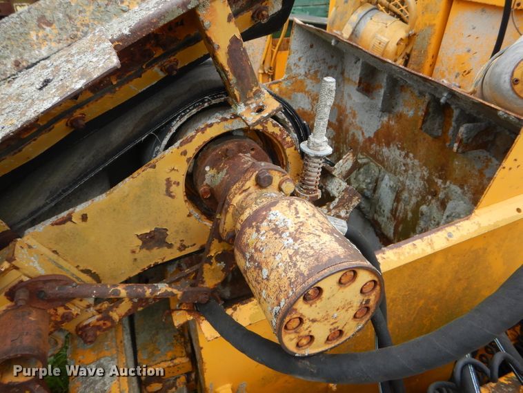 image for item GO9689 CMI SF-100 curb machine