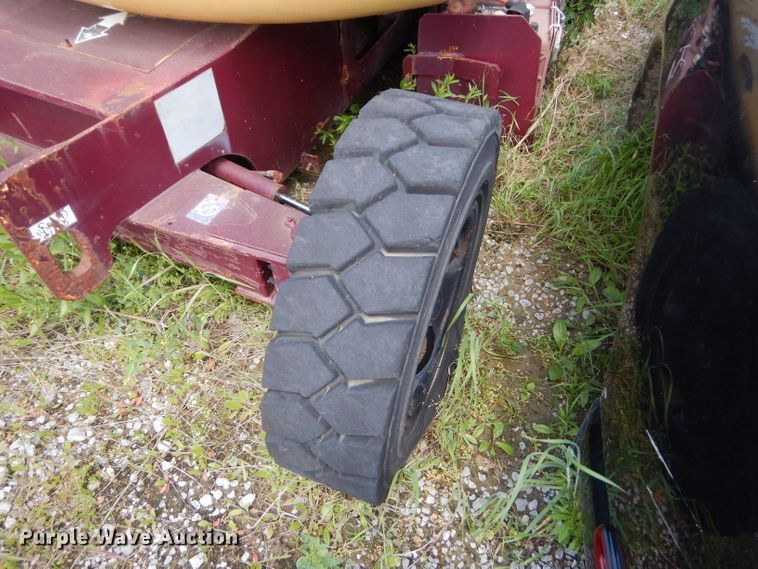 image for item GP9163 1997 Grove AMZ51E  boom lift