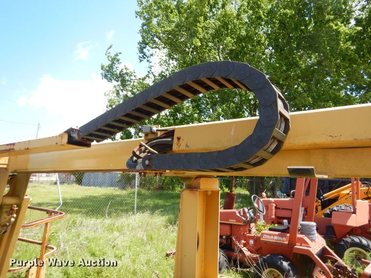 image for item GP9163 1997 Grove AMZ51E  boom lift