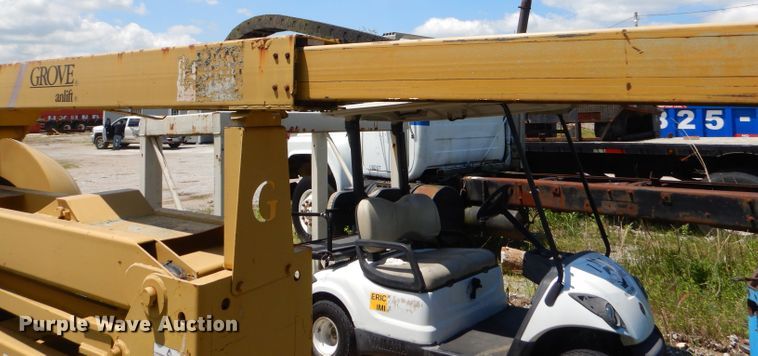 image for item GP9163 1997 Grove AMZ51E  boom lift
