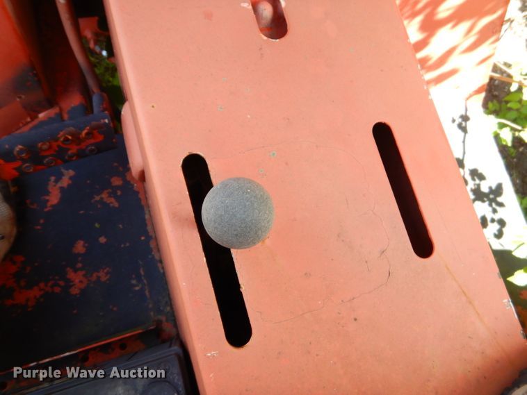 image for item GP9165 Ditch Witch R30  trencher