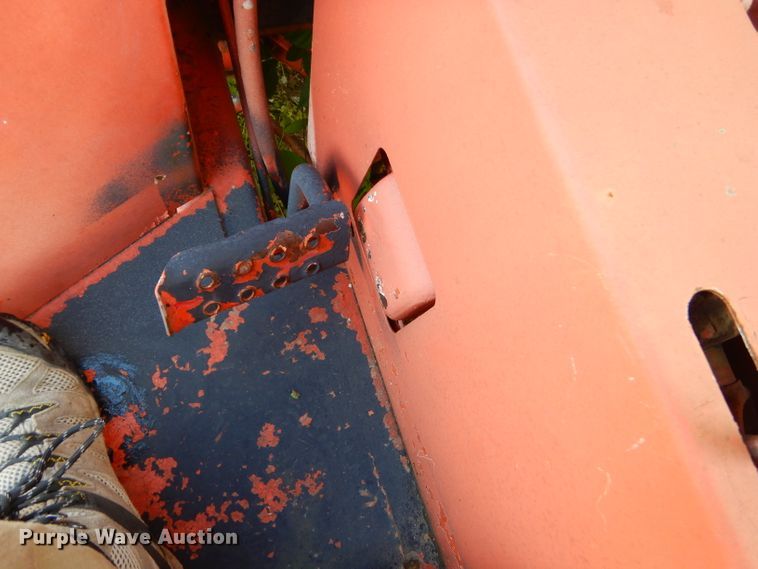 image for item GP9165 Ditch Witch R30  trencher