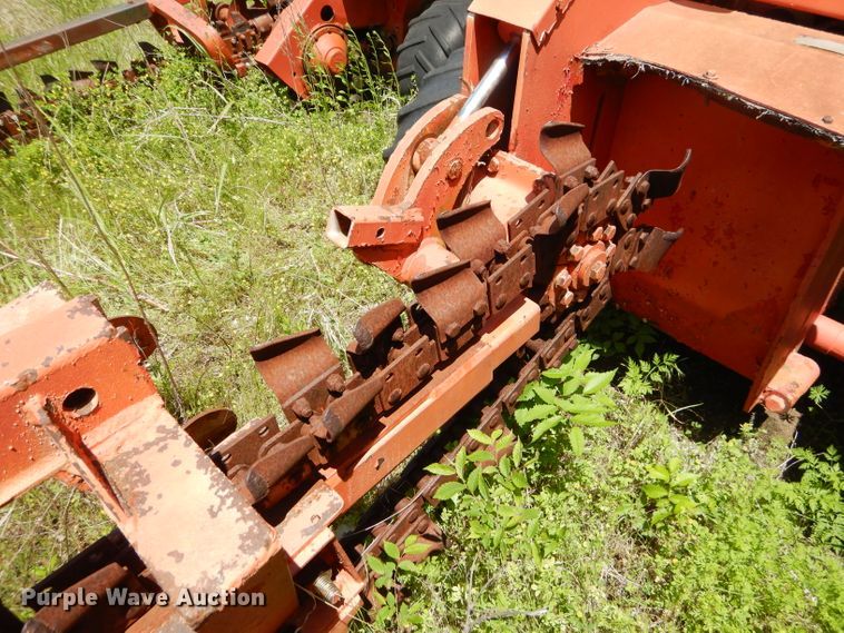 image for item GP9165 Ditch Witch R30  trencher