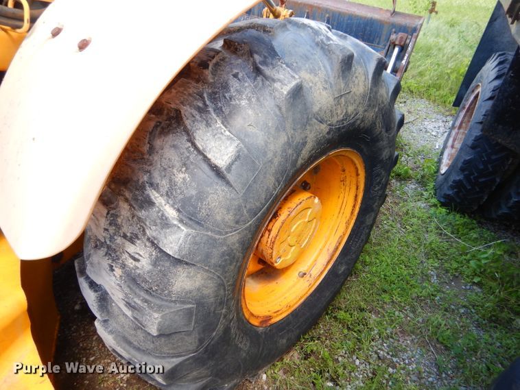 image for item GP9166 JCB 214S  backhoe