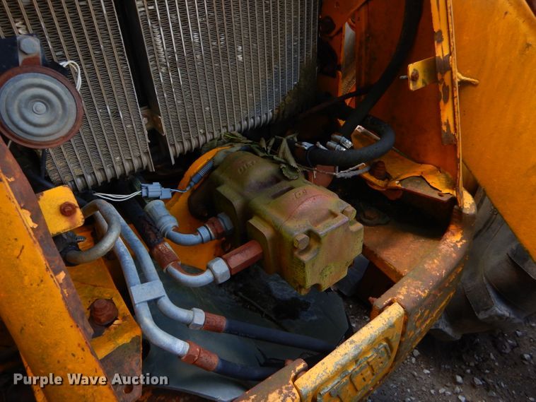 image for item GP9166 JCB 214S  backhoe